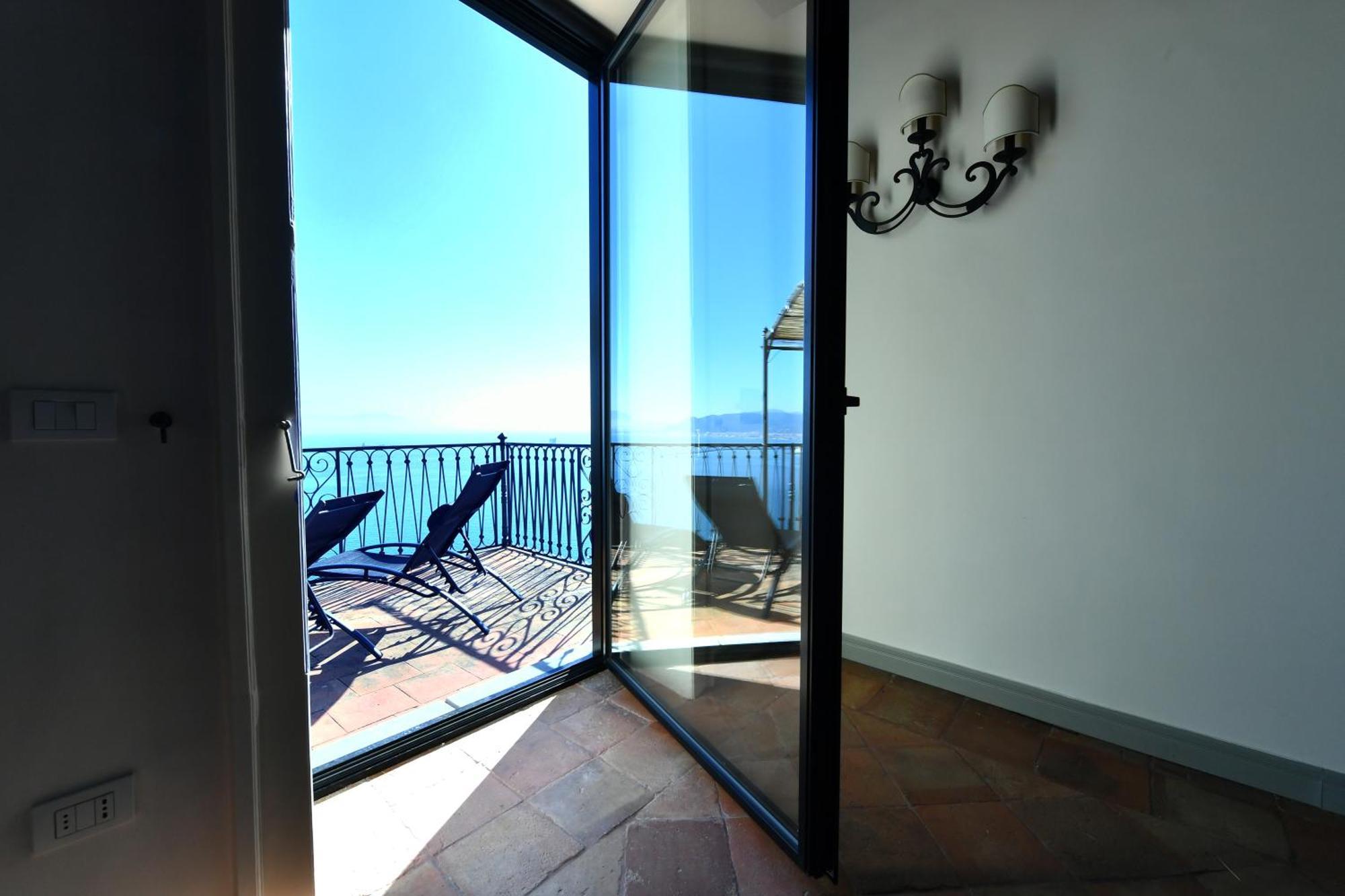 In Costa Relais & Luxury Suites Vietri 외부 사진