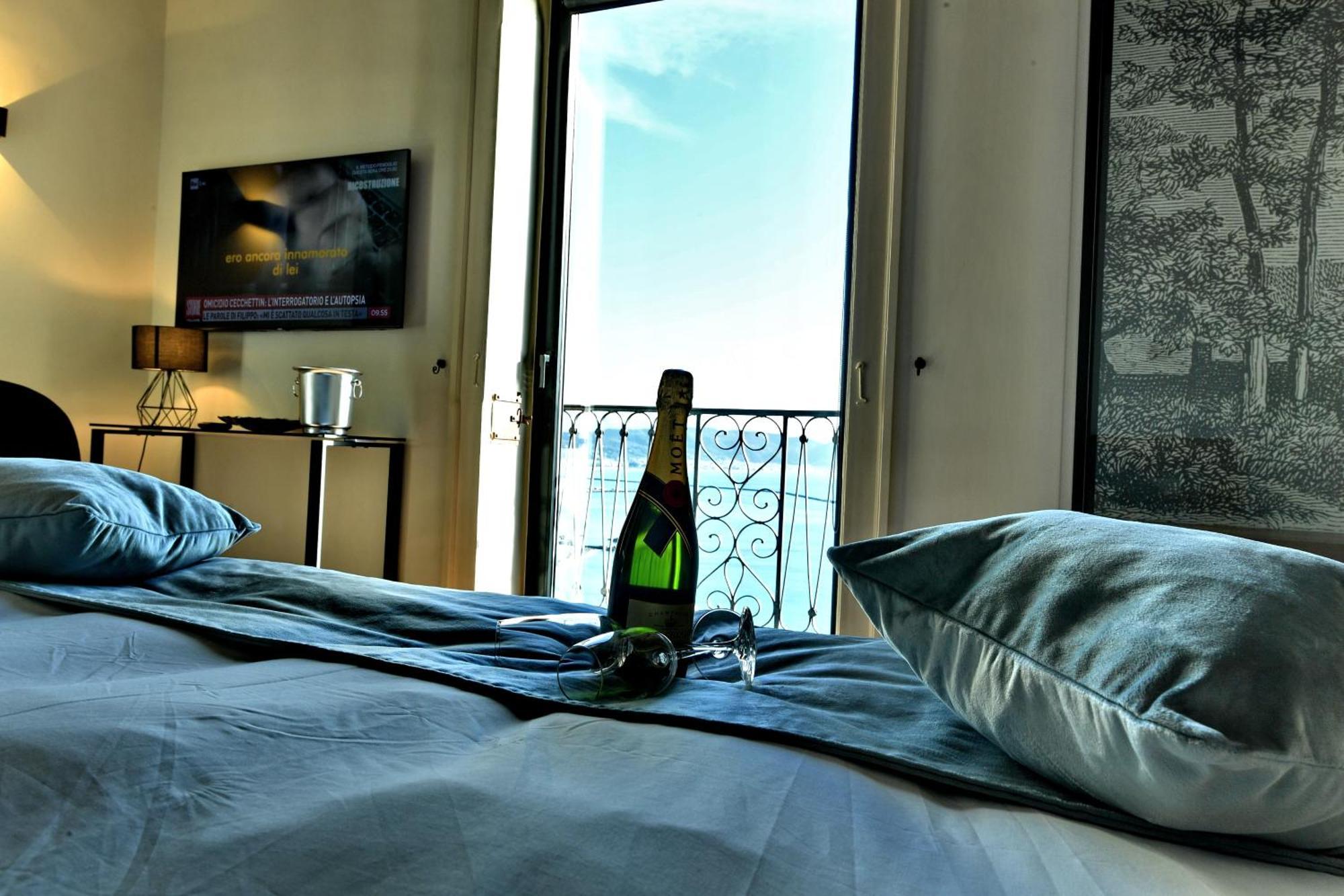 In Costa Relais & Luxury Suites Vietri 외부 사진