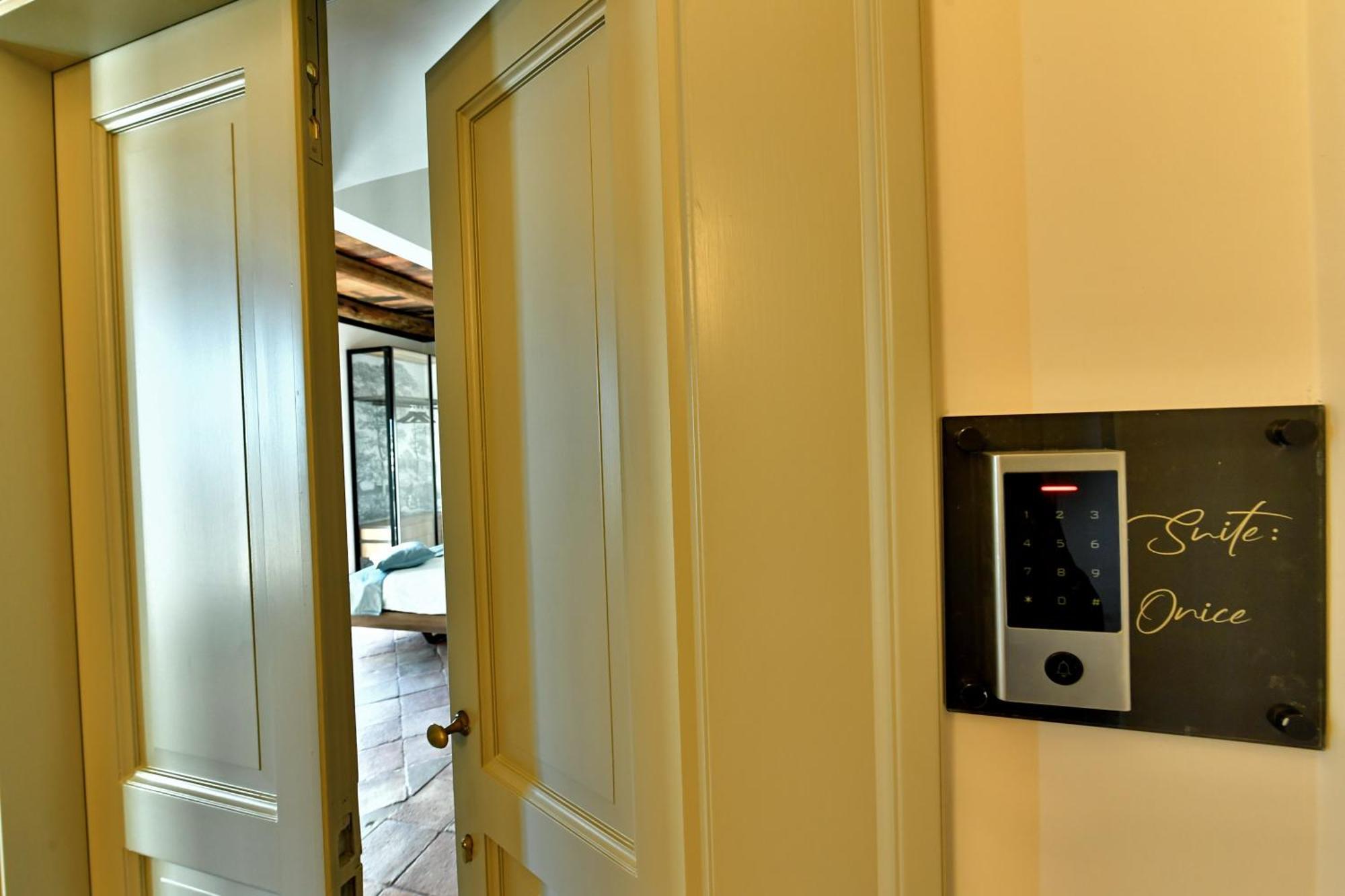 In Costa Relais & Luxury Suites Vietri 외부 사진