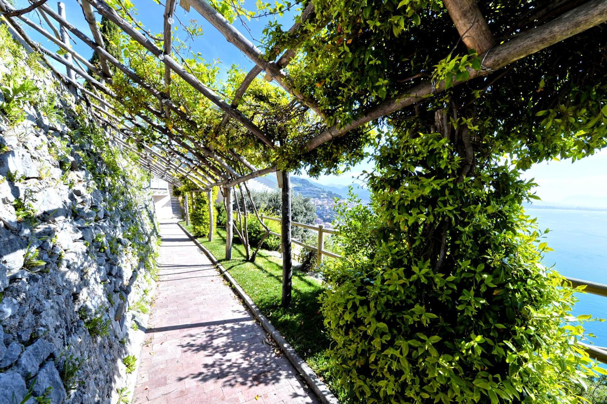 In Costa Relais & Luxury Suites Vietri 외부 사진